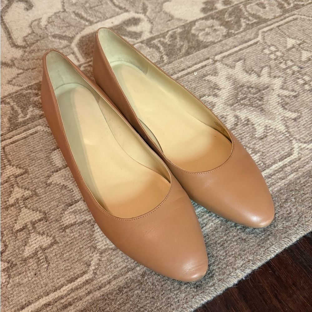 Nine West Tan Women's Flats